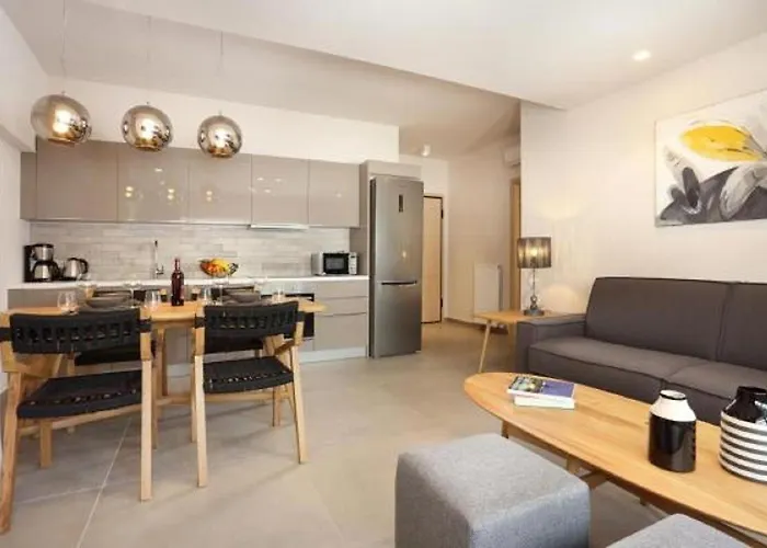 Fivos Luxury Suite